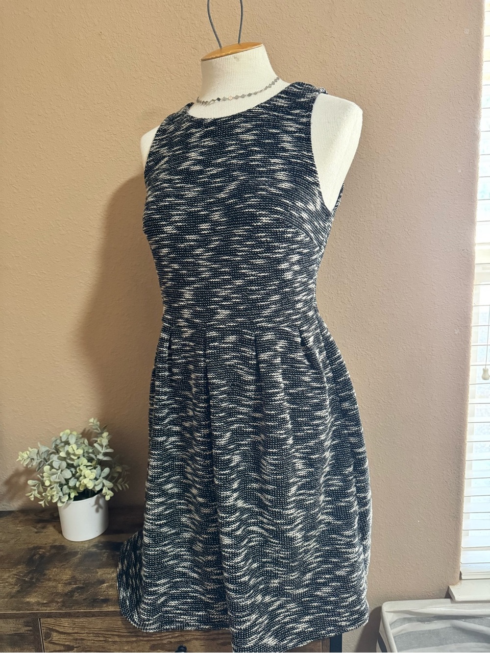LOFT Black and White Semi Formal Cocktail Dress